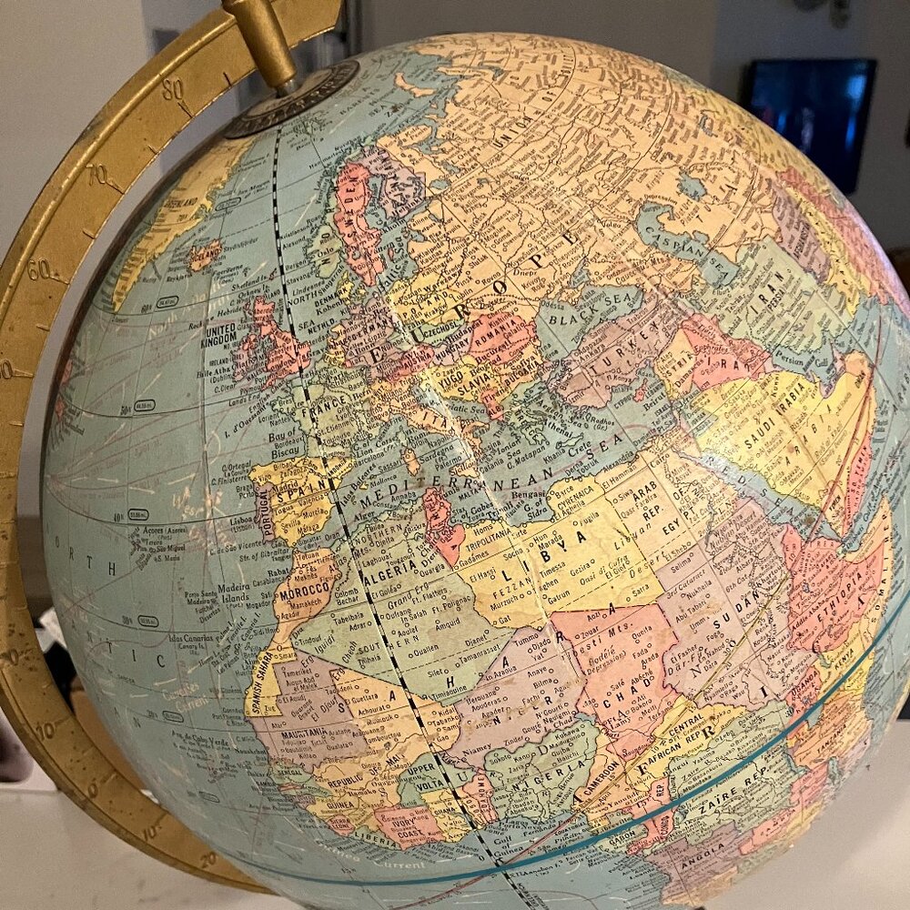 Vintage 1980's Cram's Imperial 12" World Globe